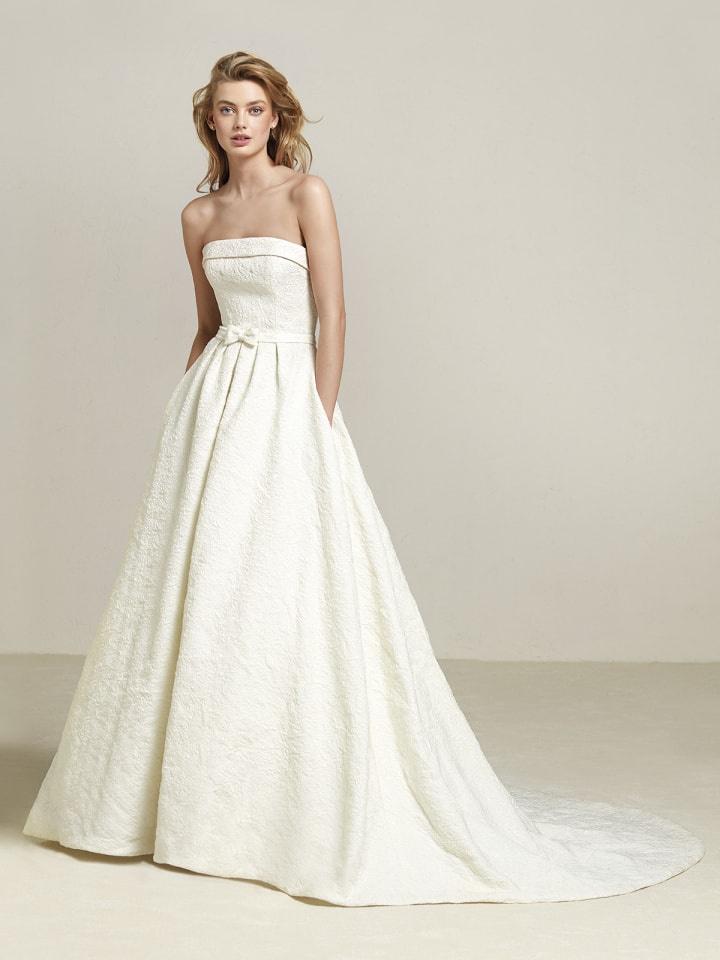 Pronovias