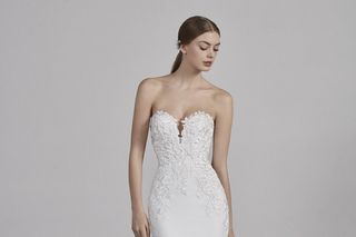 Pronovias