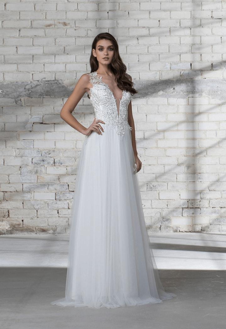Los vestidos de novia 2019 Tornai rescatan el valor de los encajes