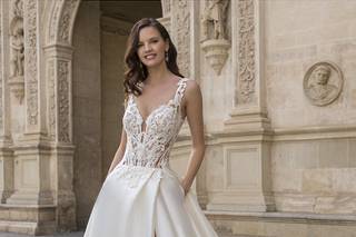 vestido de novia princesa con tajo en la falda