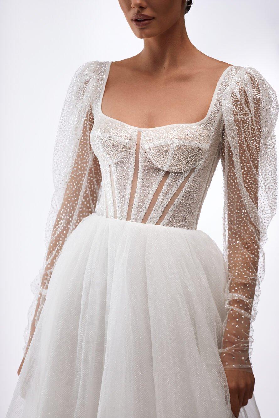 vestido de novia de encaje con corset