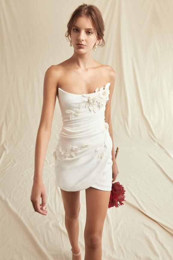 45 vestidos de novia cortos para inspirarte