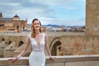 vestido de novia recto con cola