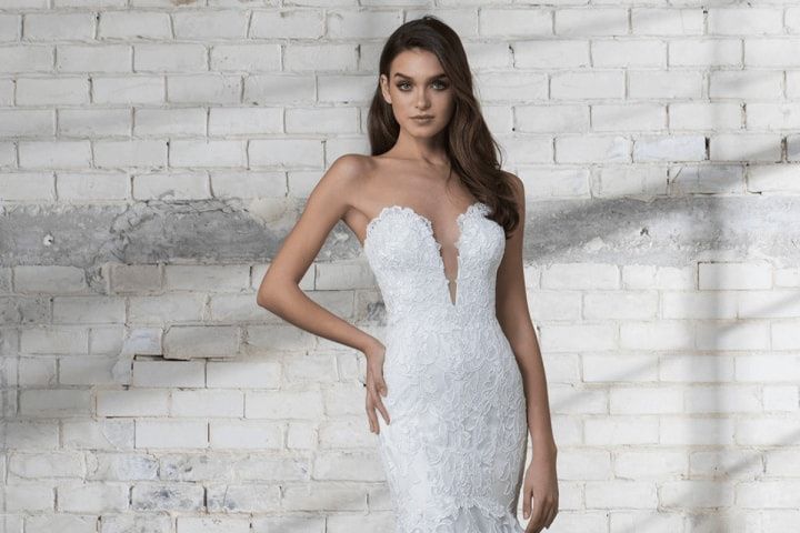 Los vestidos de novia 2019 Tornai rescatan el valor de los encajes