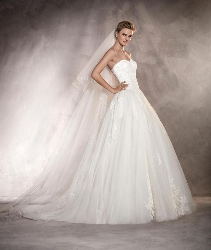 Pronovias