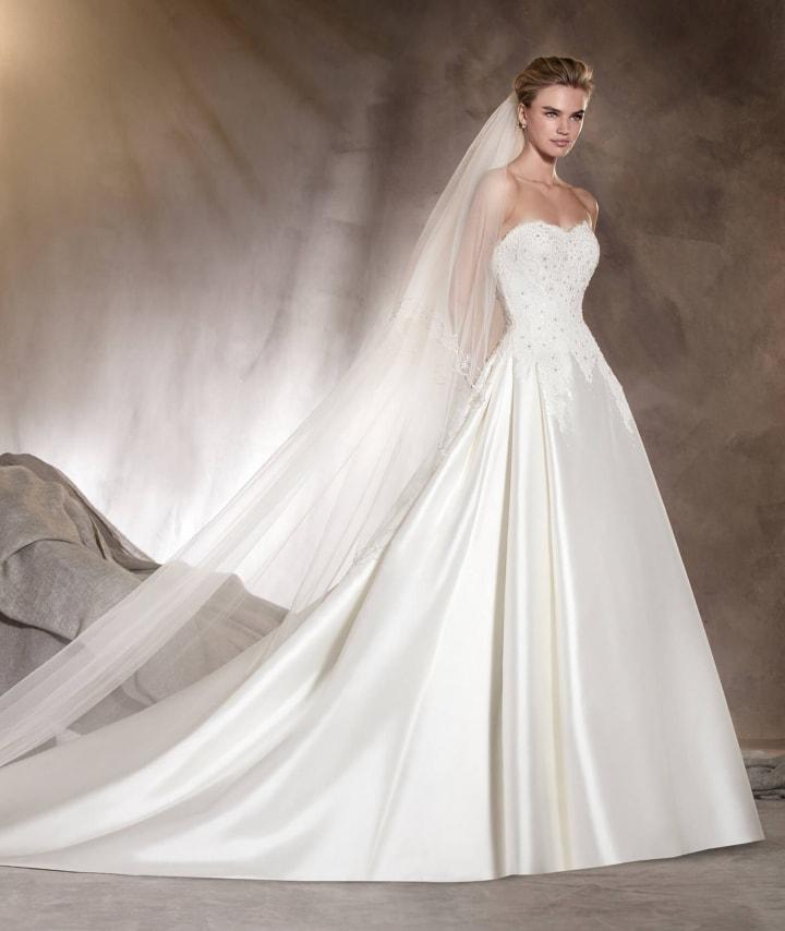 Pronovias