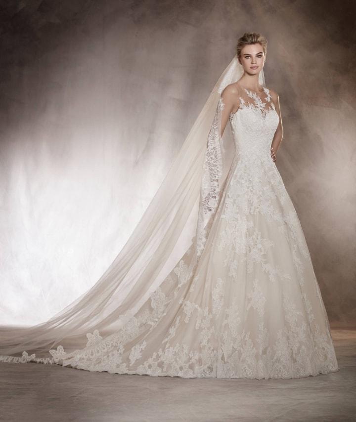 Pronovias