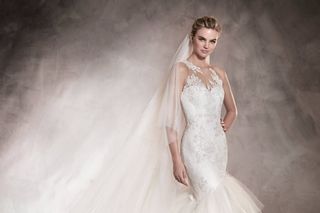 Pronovias