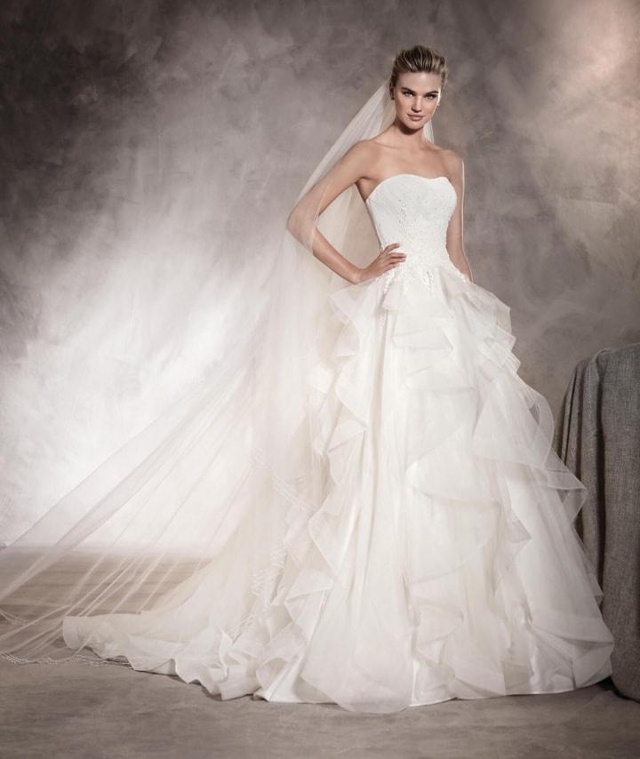 Pronovias