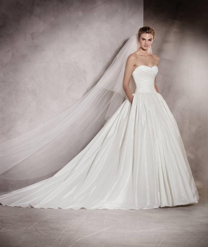 Pronovias