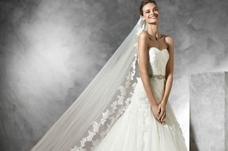 Pronovias