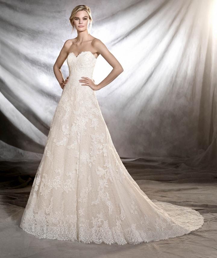 Pronovias