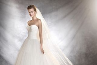 Pronovias