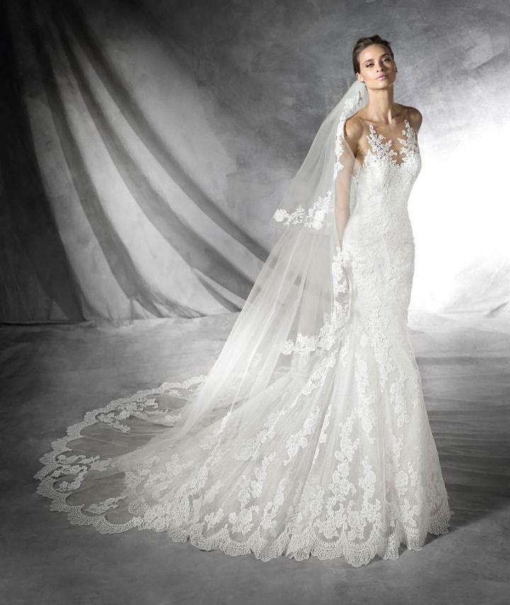 Pronovias