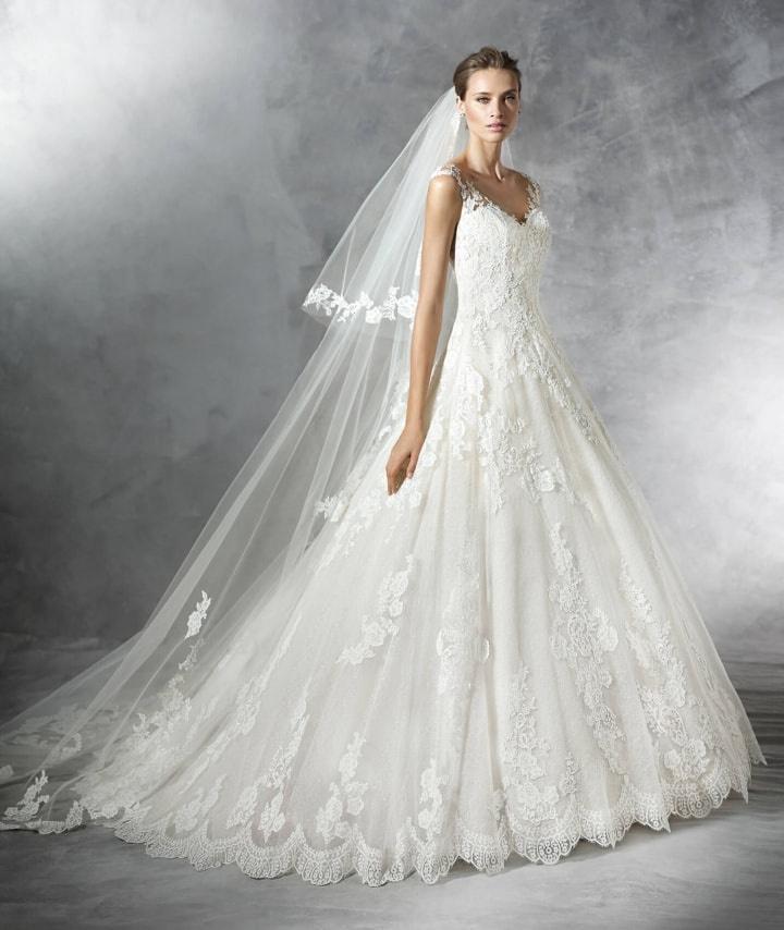 Pronovias