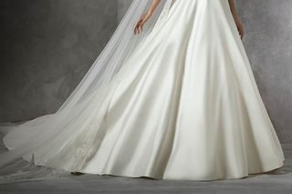 Pronovias