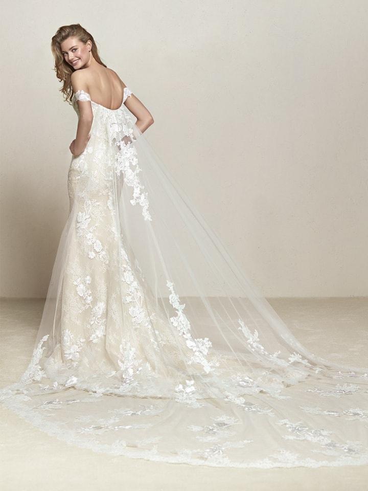 Pronovias