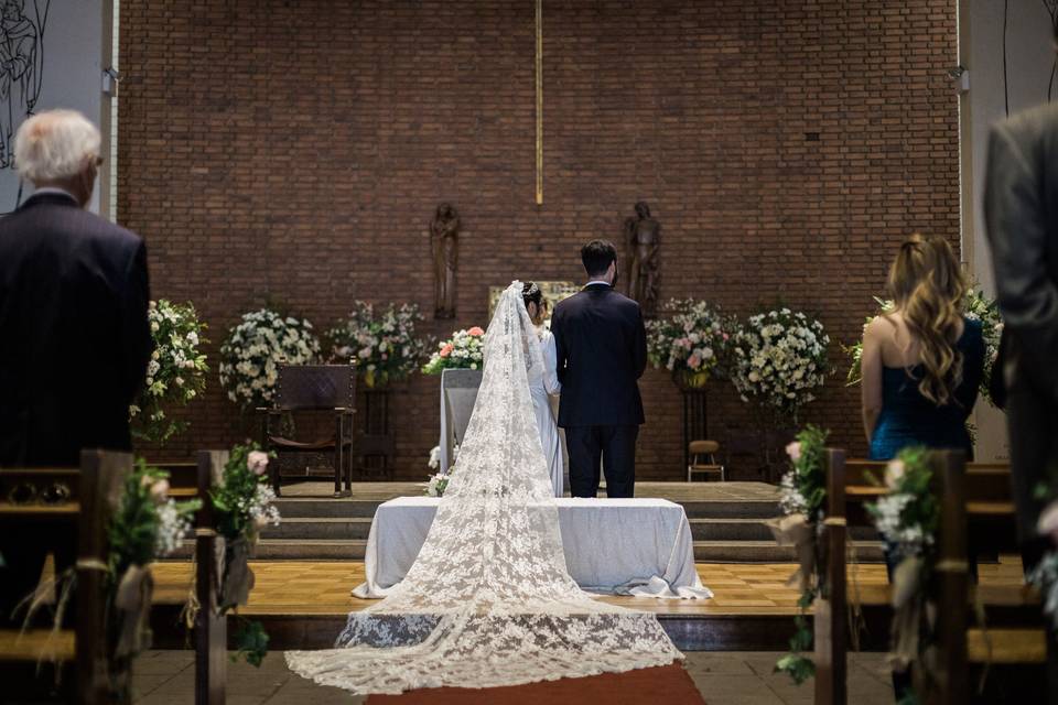 Quiénes son los padrinos para matrimonios por la Iglesia?