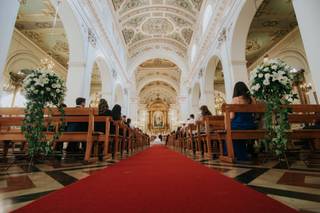 Adornos de matrimonio florales