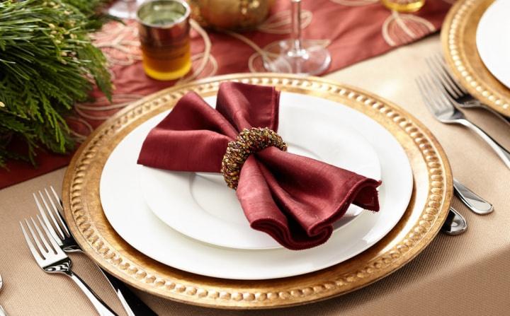 20 ideas para decorar las servilletas de tu matrimonio