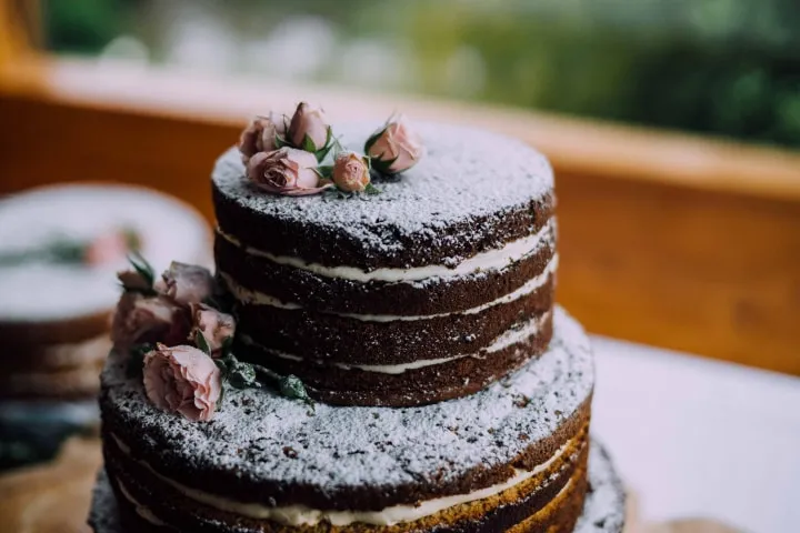 Tradiciones en torno a la torta de matrimonio: ¿qué se mantiene y qué no?