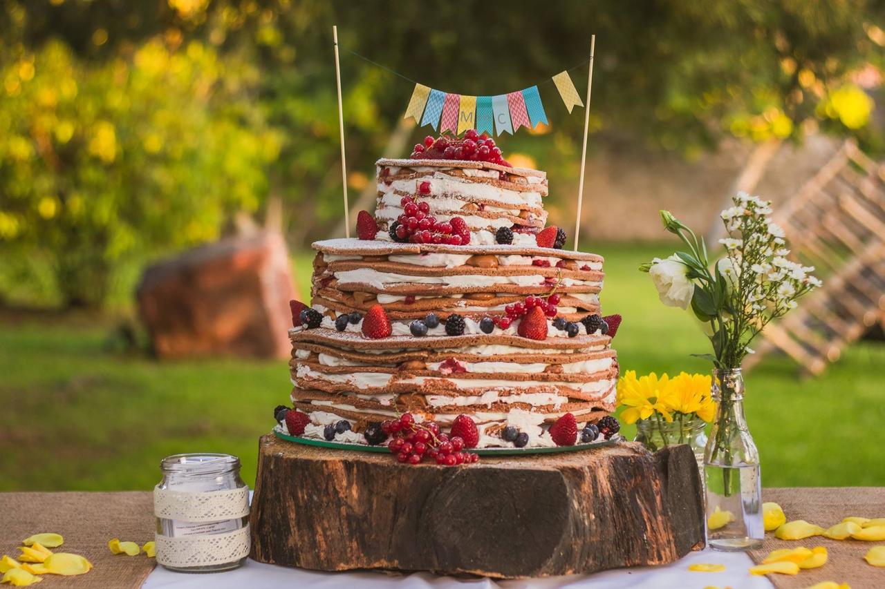 6 cosas que deben saber antes de encargar la torta de los novios