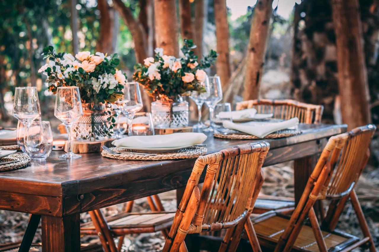 Mesas de matrimonio al aire libre