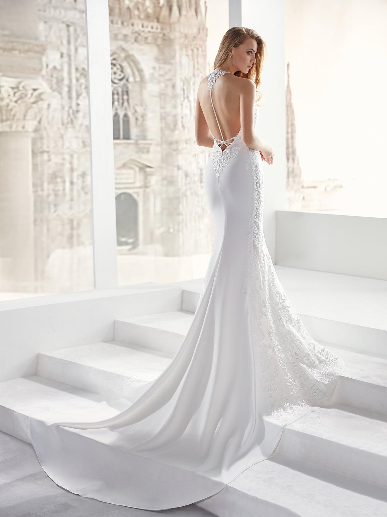 25 vestidos de novia con espaldas superbajas. ¡La tendencia que se lleva  todas las miradas!