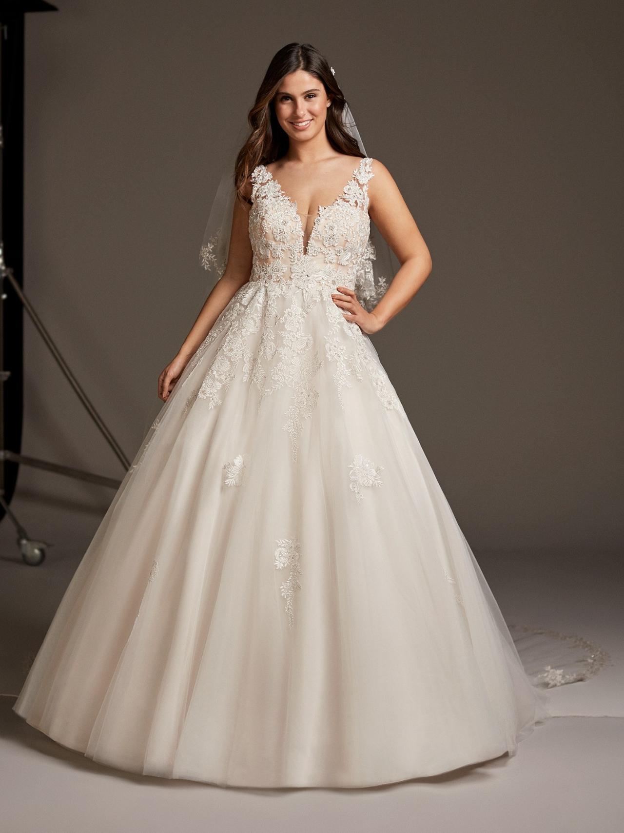 Pronovias