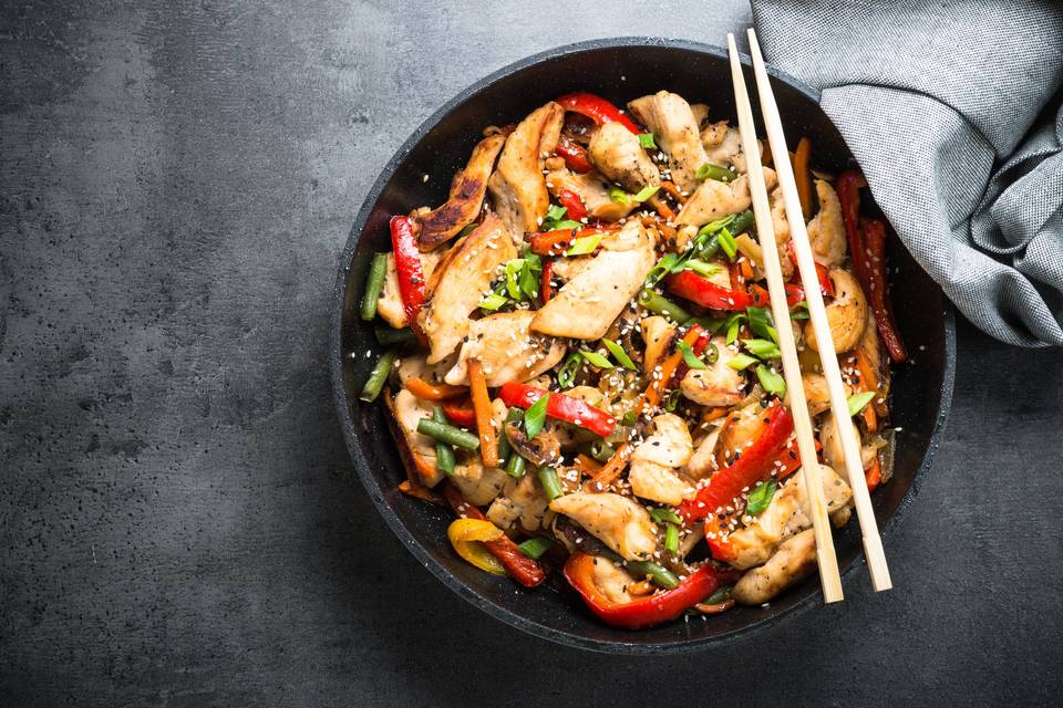 wok de pollo y verduras