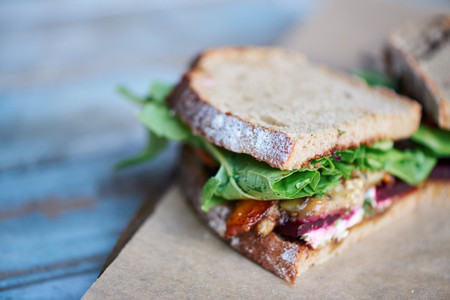 Sándwiches gourmet para el banquete de matrimonio