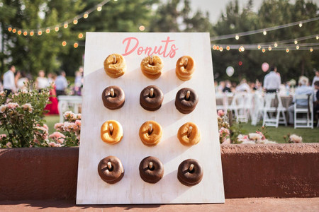 DIY: una tabla de Donuts para endulzar su banquete