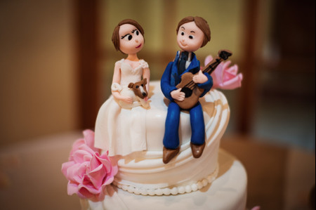 9 recomendaciones para el 'cake topper' de la torta de matrimonio