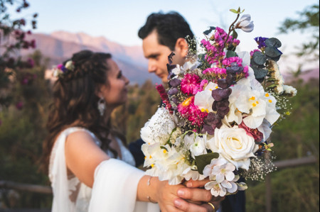 La mejor guía de flores para decorar el matrimonio (y disfrutar de la elección de cada una)