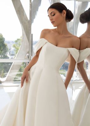 LYNN, Pronovias