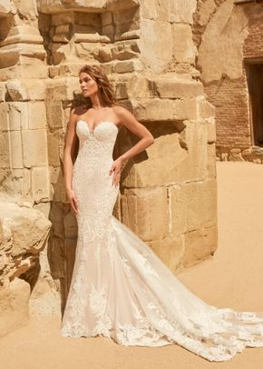 Ralston, Maggie Sottero