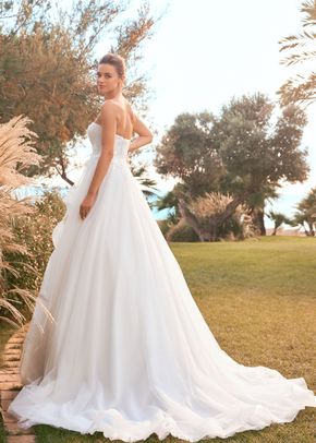 MAIRA, Pronovias