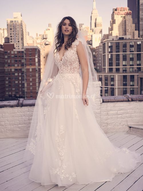 Bernadette, Maggie Sottero