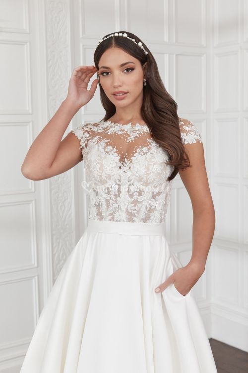 44361, Sincerity Bridal