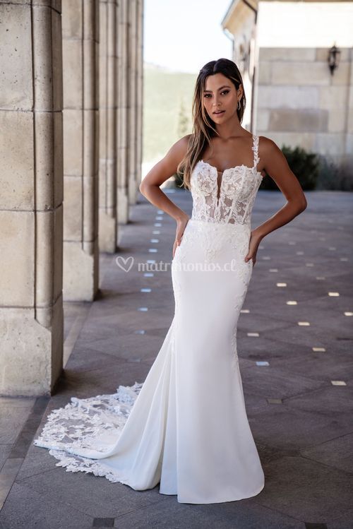 A1101, Allure Bridals