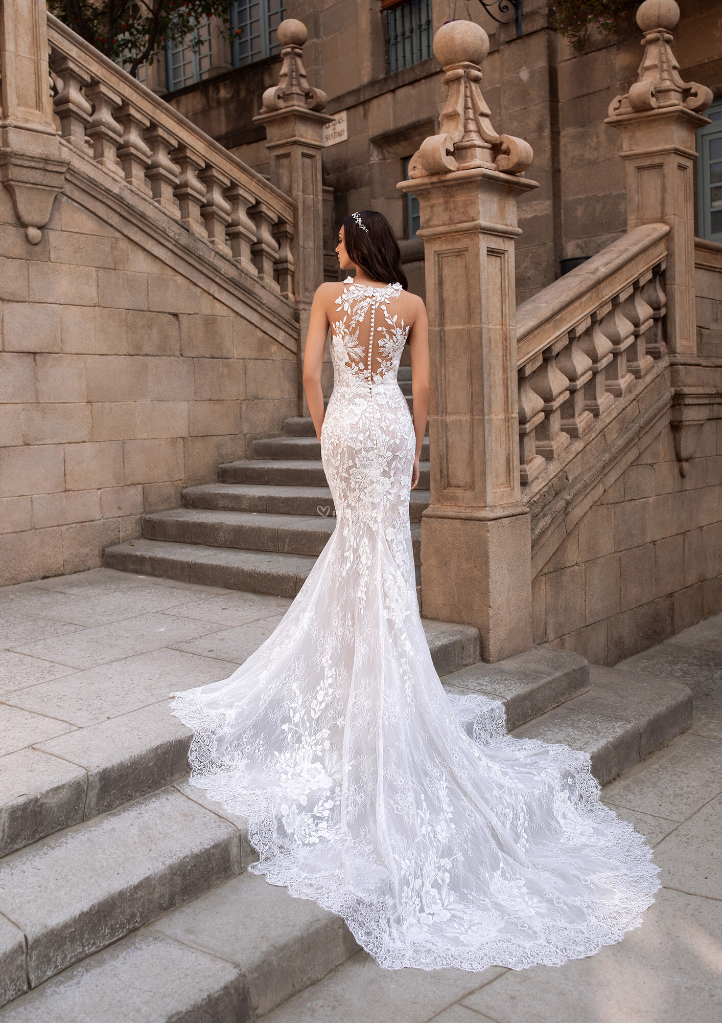 hati pronovias
