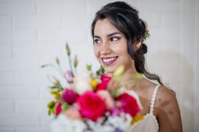 Karen Maquillaje y Peinado