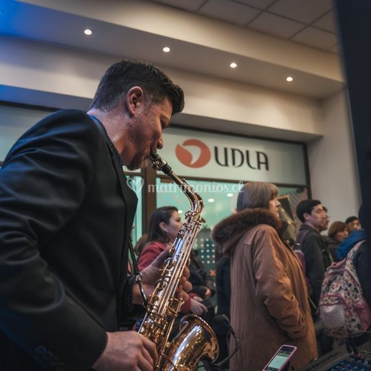 Carlos Villegas Saxofonista