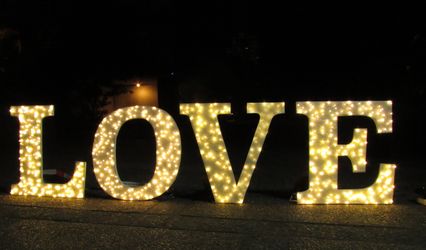 Alba Design - Letras con luces