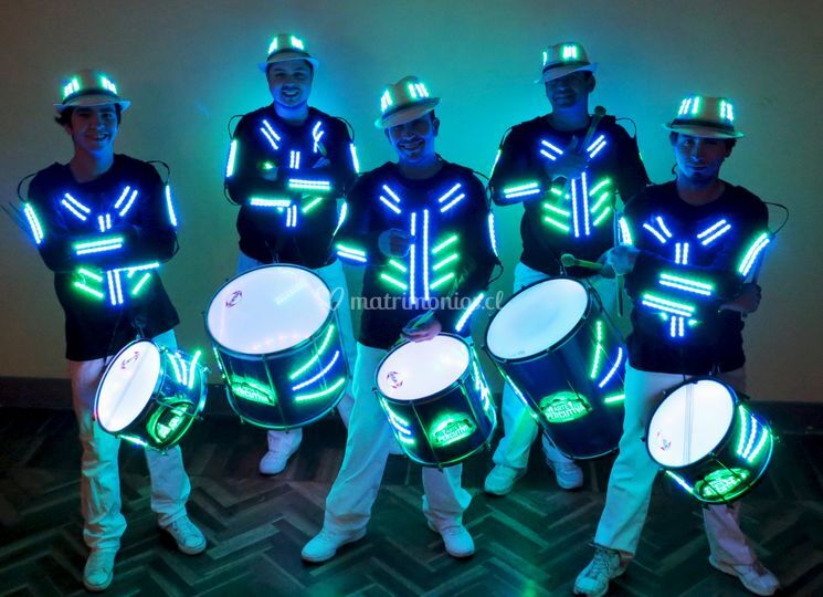 Arte Percutiva - Batucada Led