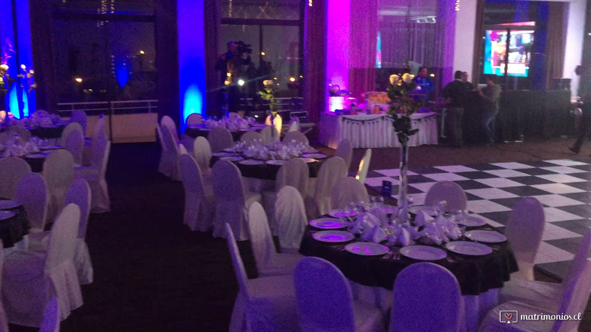 Matrimonio en Salón Carlos I