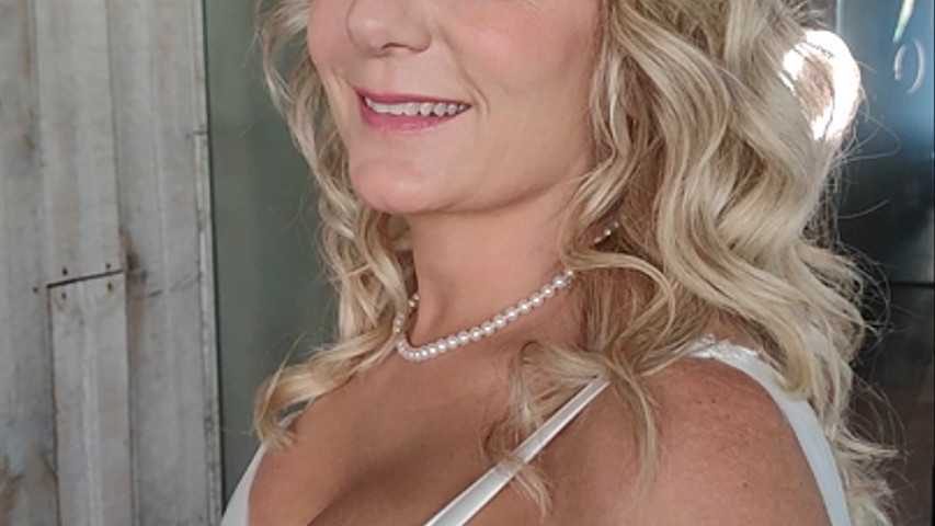Maquillaje y peinado para novia luz exterior efecto HD