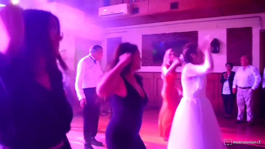 Vals y baile entretenido