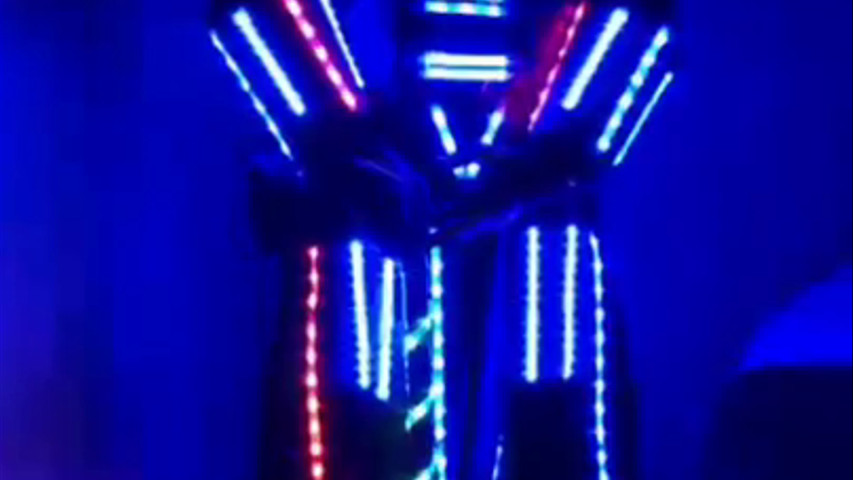 Robot led