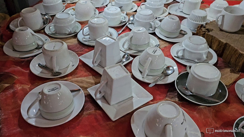 Isla autoservicio té y café